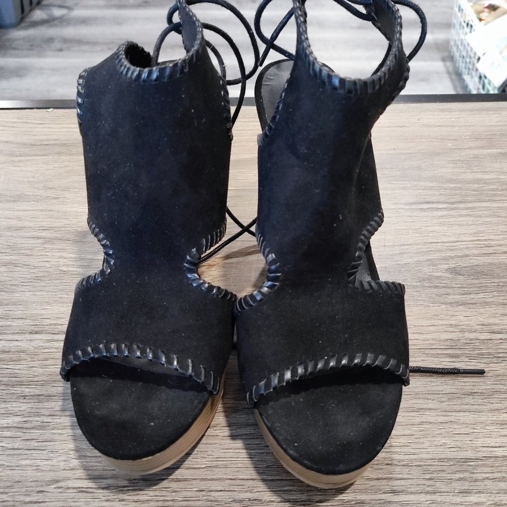 Just Fab Margie suede sandals black women's size 8